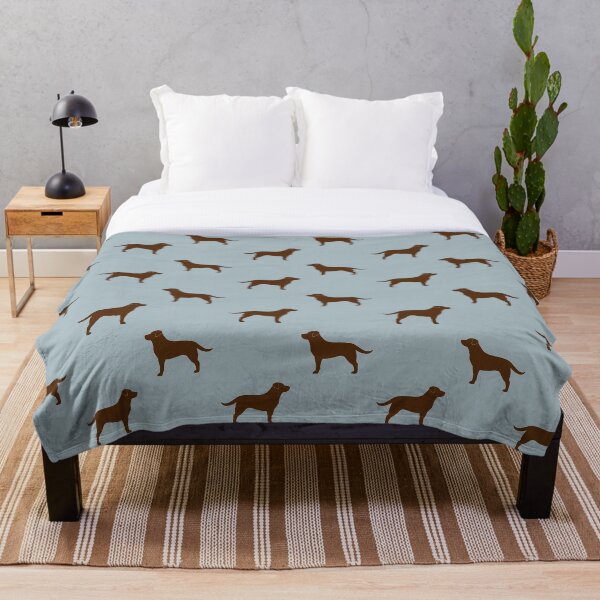 Chocolate Labrador Retriever Silhouette(s) Throw Blanket