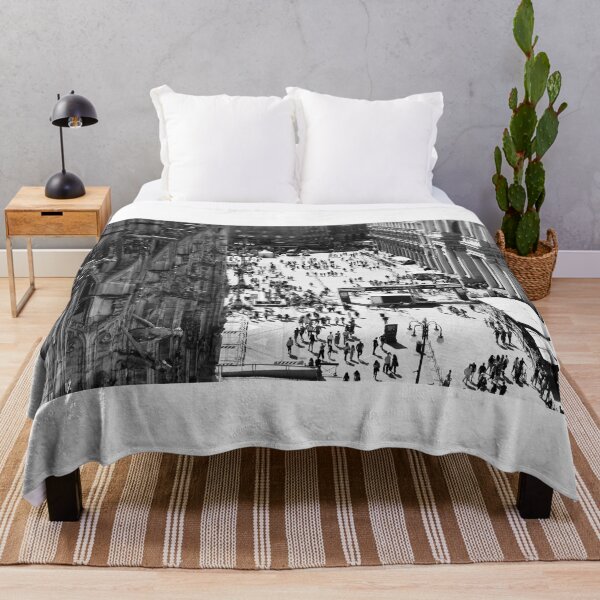 Item preview, Piazza Duomo, Milano designed and sold by Igor Pozdnyakov.