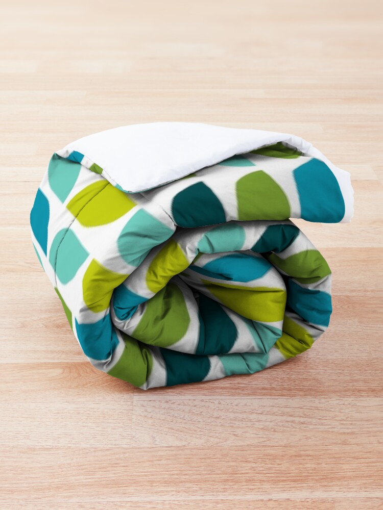 Alternate view of Geometric Pattern: Leaf: Spring Comforter