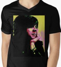 DRA Men's V-Neck T-Shirt
