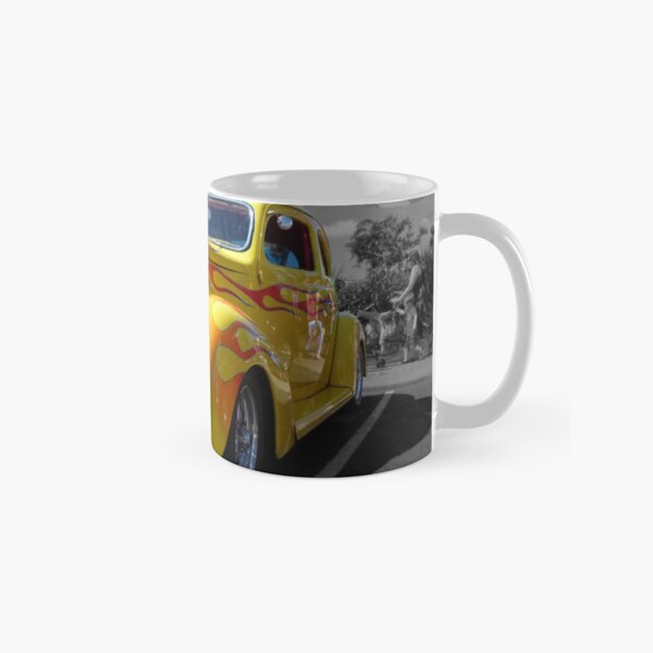 V8 Classic Mug
