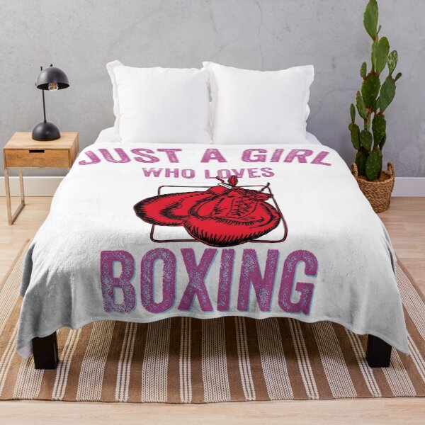 Item preview, Solo una chica a la que le encantan las camisetas de boxeo, solo una chica a la que le encantan las mallas de boxeo, solo una chica a la que le encantan las bolsas de lona de boxeo, solo una chica a la que le encanta la botella de agua de boxeo designed and sold by Poussyarts.