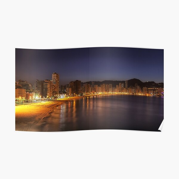 Playa de Benidorm Levante al amanecer Póster