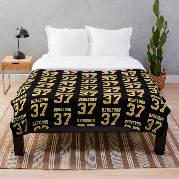 Artikelvorschau, Patrice Bergeron Black entworfen und verkauft von condog313.