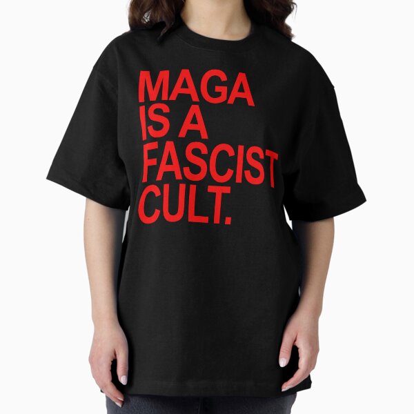 Vista previa del artículo con la obra «MAGA es un culto FASCISTA (rojo)», diseñado y vendido por Thelittlelord.