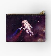 Shooting Stars - der Astronautenkünstler Studio Clutch