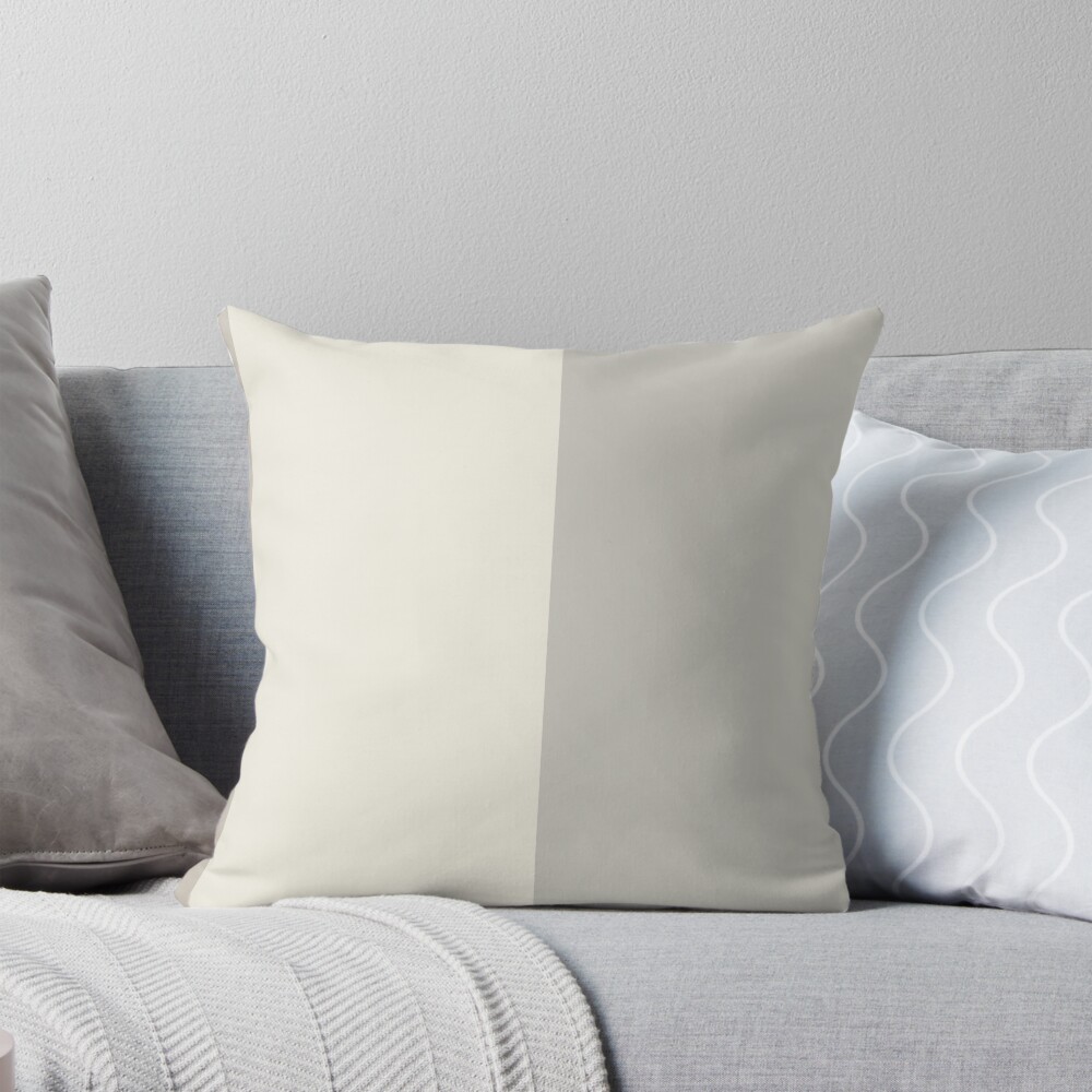 Aperçu de l'œuvre Coussin créée et vendue par ColorOfTheYears.