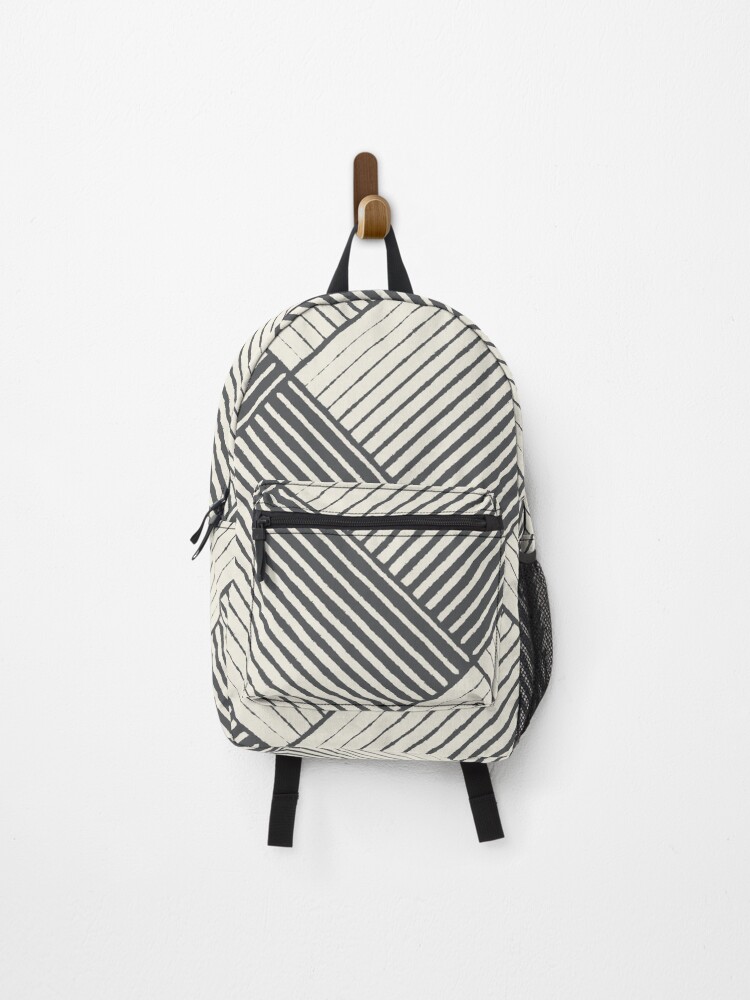 Thumbnail 1 von 3, Rucksack, Dark Gray Cream Square Mosaic Stripe Pattern Pairs 2023 Color of the Year Blank Canvas D_C-003 designt und verkauft von ColorOfTheYears.