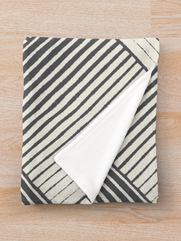 Imagen 3 de 6, Manta con la obra Dark Gray Cream Square Mosaic Stripe Pattern Pairs 2023 Color of the Year Blank Canvas D_C-003, diseñada y vendida por ColorOfTheYears.