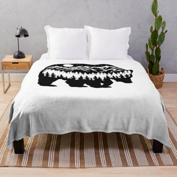 Artikelvorschau, Wild Bear Wildlife Forest Design entworfen und verkauft von mkzmerch.