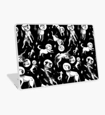 Space dogs (black background) Laptop Skin