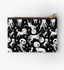 Space dogs (black background) Studio Pouch