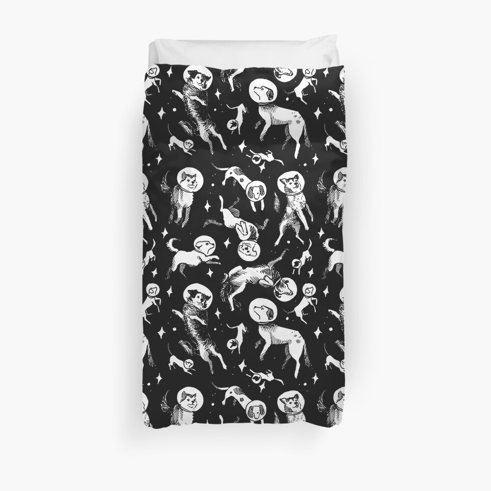 Space dogs (black background) Duvet Cover