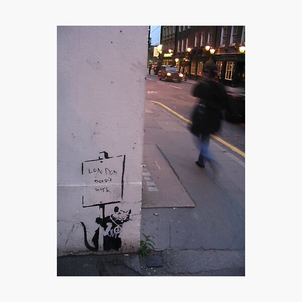 LONDON DOESNT WORK Photographic Print