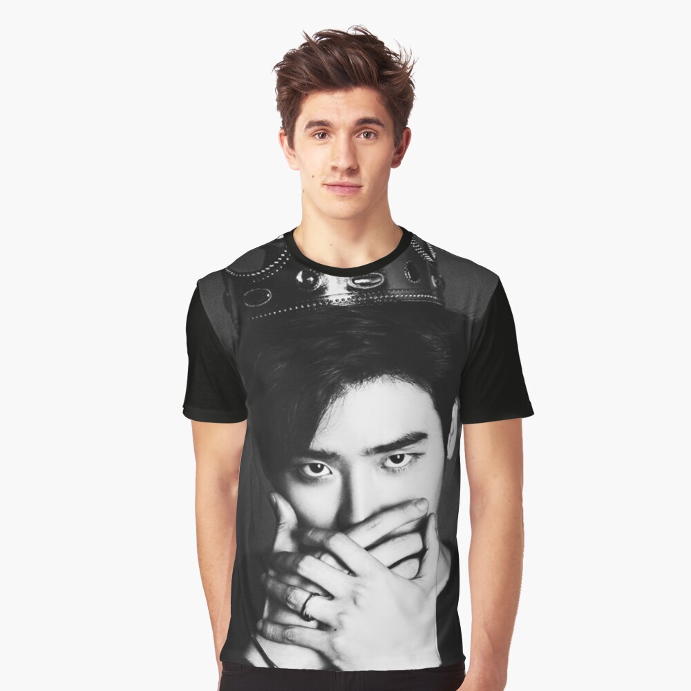Lee Jong Suk phone case #7 Graphic T-Shirt