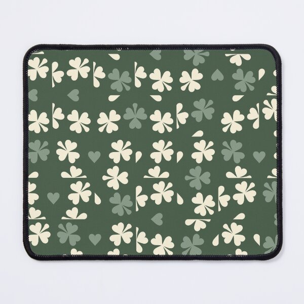 Artikelvorschau, Green Clover Checkers entworfen und verkauft von Carolina Diaz.