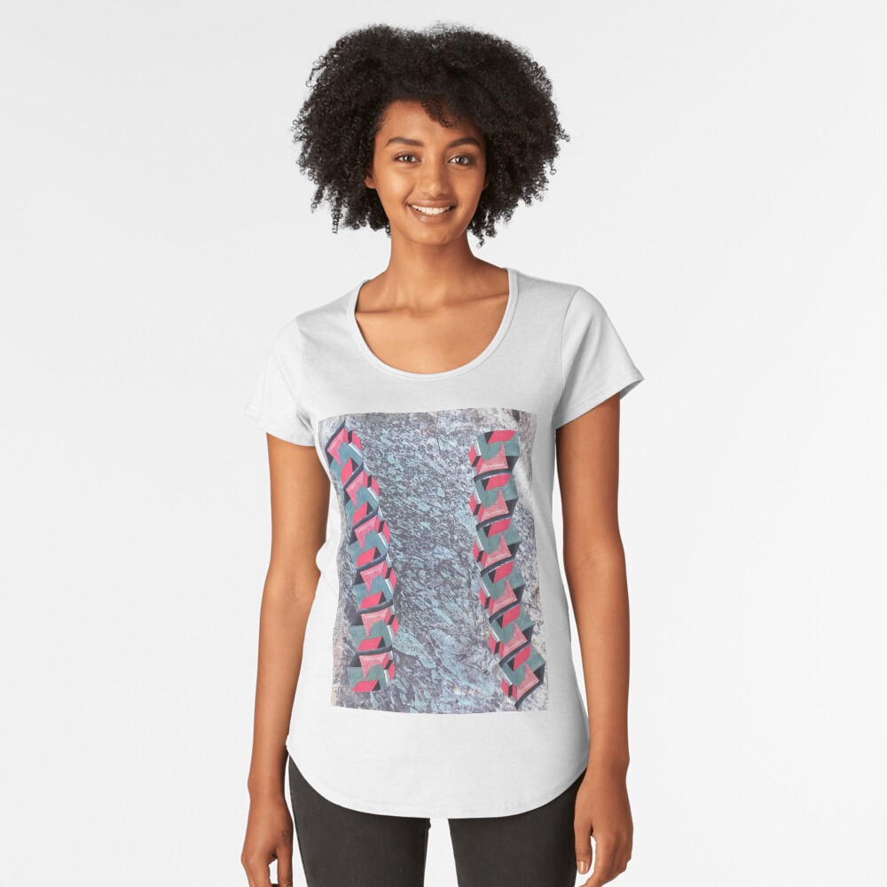 scoop tshirt
