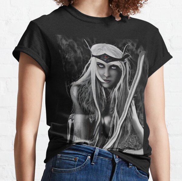 DARK PRINCESS Classic T-Shirt