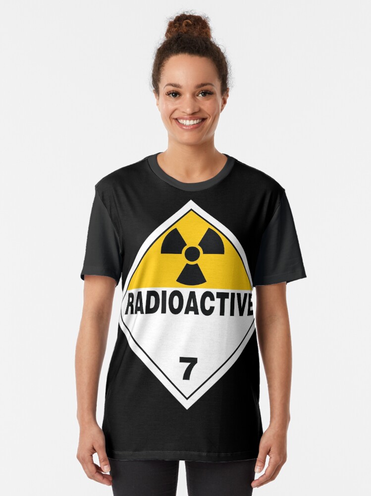 Thumbnail 2 von 5, Grafik T-Shirt, Radioaktives Warnschild designt und verkauft von rupertrussell.