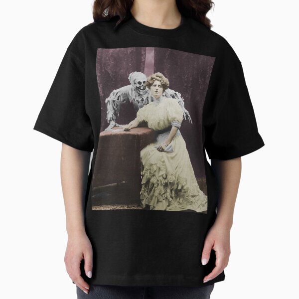 Women's T-Shirts [Out of Print] H. P. Lovecraft / The Thing on the Doorstep Relaxed Fit Tee [Penguin Horror] (Vintage Black) (Womens) Penguin Horror Collection - Out of Print