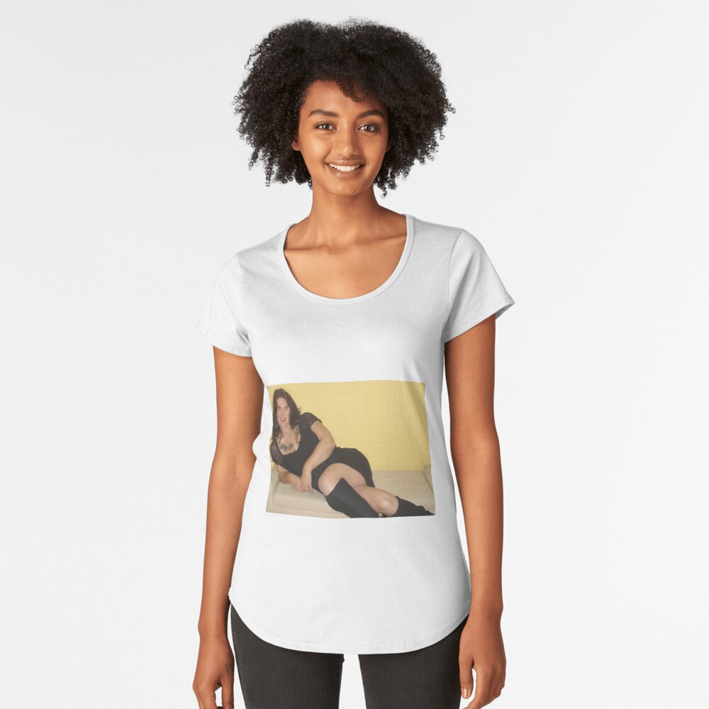 Untitled Premium Scoop T-Shirt