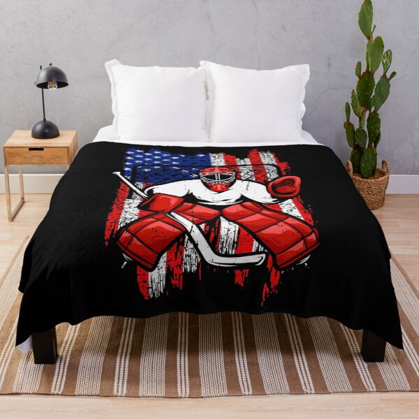 Artikelvorschau, Vintage USA American Flag Eishockey Torwart T-Shirt Torwart entworfen und verkauft von rifatart.