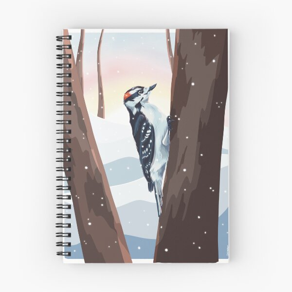 Artikelvorschau, Specht im Wald entworfen und verkauft von AHatzdesigns.