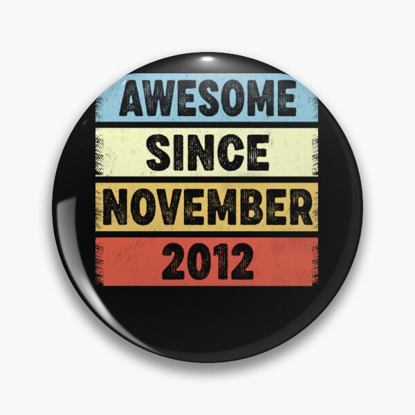 Artikelvorschau, 10 Jahre alt Ehrfürchtig seit November 2012 10. Geburtstag T-Shirt entworfen und verkauft von GlenWillcut.