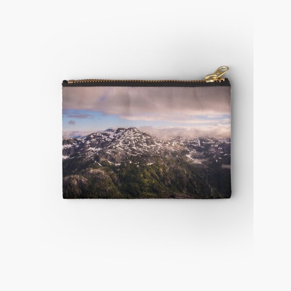 Artikelvorschau, In den Wolken entworfen und verkauft von Isaac Shaw.
