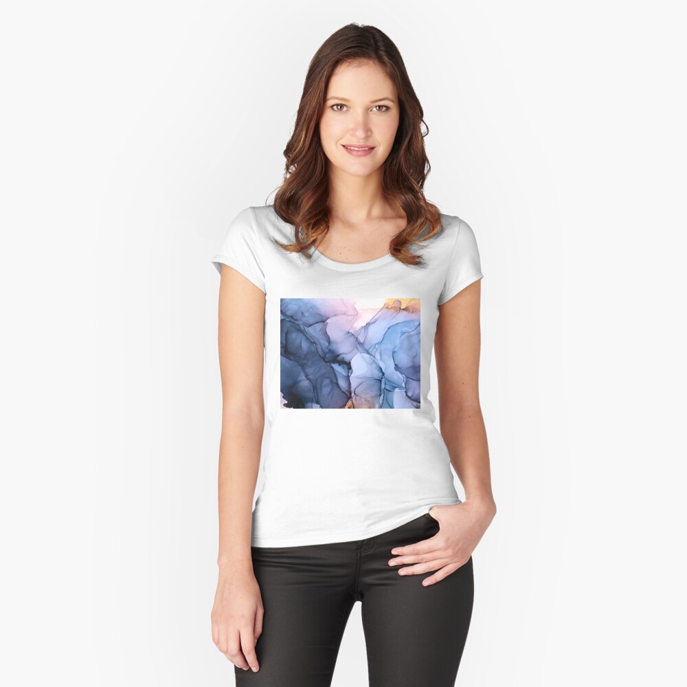 Aperçu de l'œuvre T-shirt échancré créée et vendue par LSchulz19.