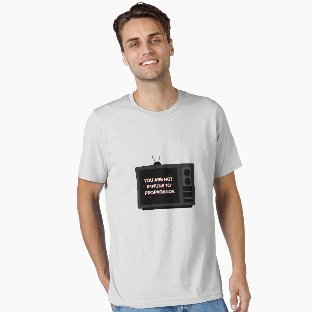 Artikel-Vorschau von Essential T-Shirt, designt und verkauft von tsfea.
