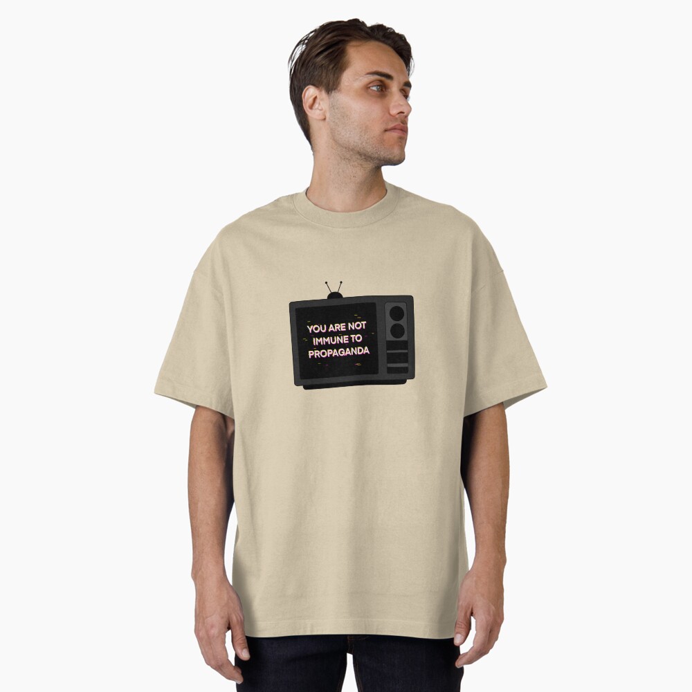 Artikel-Vorschau von Oversized T-Shirt, designt und verkauft von tsfea.
