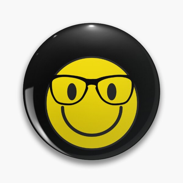 Artikelvorschau, Nerd Smile Face Emoticon Eyeglasses Geek Nerd Smiley Face Gear entworfen und verkauft von DynamicDesign.