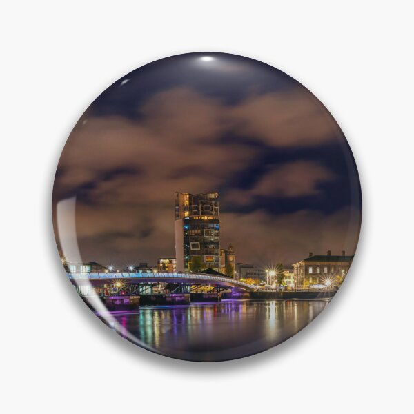 Artikelvorschau, Küstenlinie von Belfast entworfen und verkauft von cmphotographs.