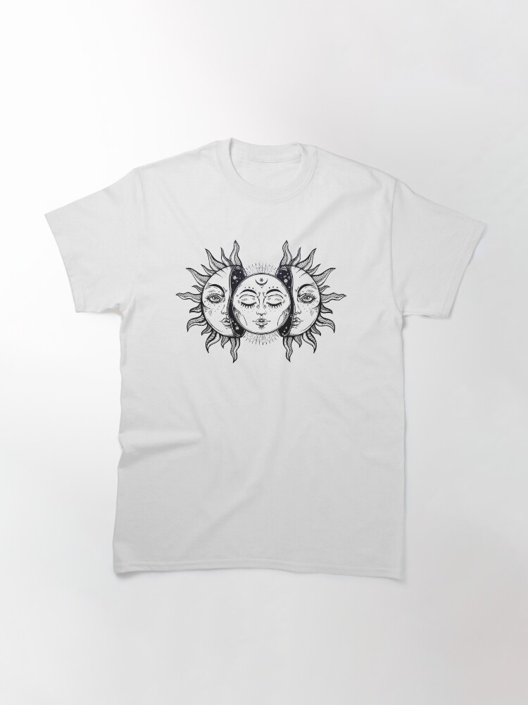 Alternate view of Vintage Solar Eclipse Sun and Moon Classic T-Shirt