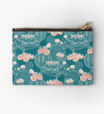 Find a tortoise Studio Pouch