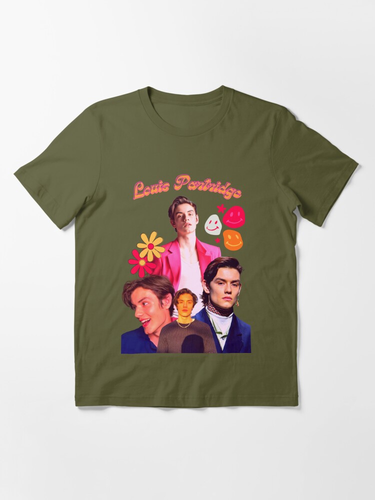 Louis Partridge - Pink - No Background | Essential T-Shirt