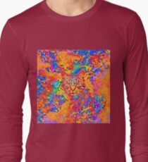 A colorful dramatic Cat is sitting on a colorful quilt Long Sleeve T-Shirt