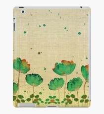 Vinilo o funda para iPad "Green flowers & Dots"