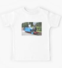 Blue Tank Engine No. 1245 (shot 01) Kids Tee