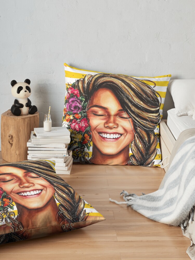 Alternate view of Fullness Floor Pillow
