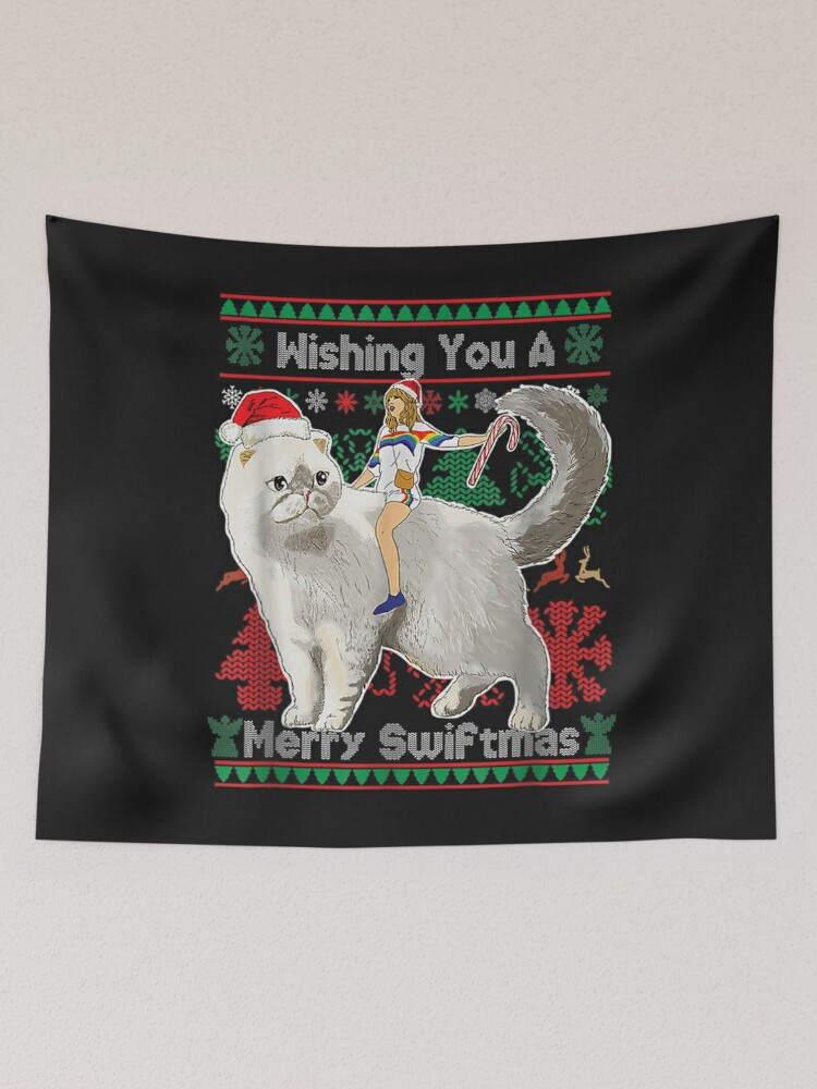 Disover Wishing You A Merry Swiftmas ugly Christmas Sweater Big Cat T-Shirt Tapestry