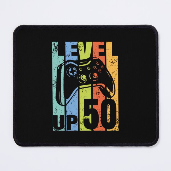 Artikelvorschau, Gamer Level up 50 als Geschenk zum 50. Geburtstag entworfen und verkauft von hayallcascoes.