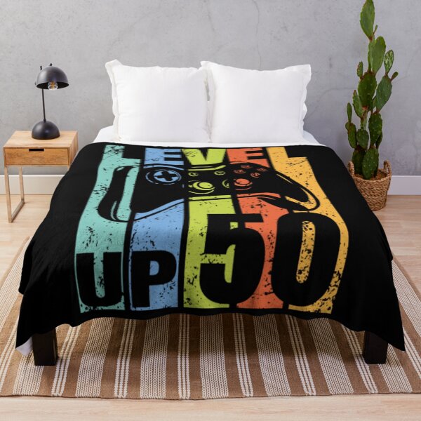 Artikelvorschau, Gamer Level up 50 als Geschenk zum 50. Geburtstag entworfen und verkauft von hayallcascoes.