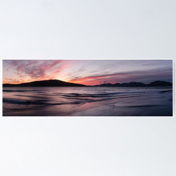 Artikelvorschau, Luskenture beach Sunset Isle of Harris Outer Hebrides Scotland entworfen und verkauft von panoverse.