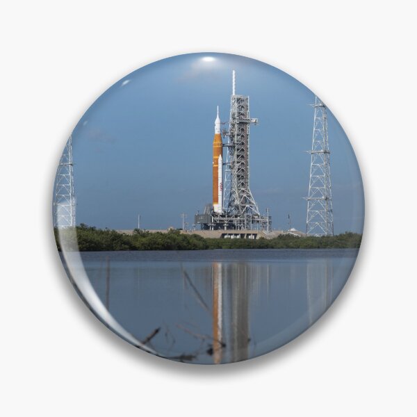 Item preview, Artemis I SLS rocket on the pad designed and sold by Star-Citizen.