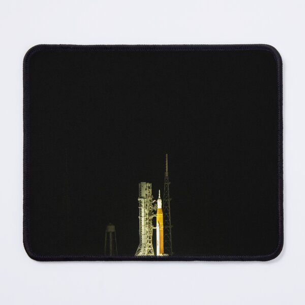 Item preview, SLS and The Moon designed and sold by Star-Citizen.
