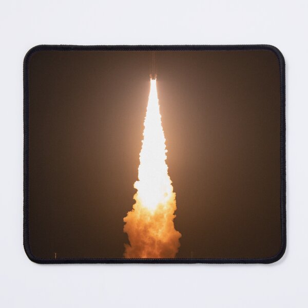 Item preview, Artemis I SLS Launch designed and sold by Star-Citizen.
