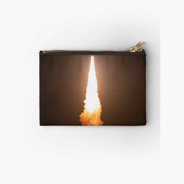 Item preview, Artemis I SLS Launch designed and sold by Star-Citizen.