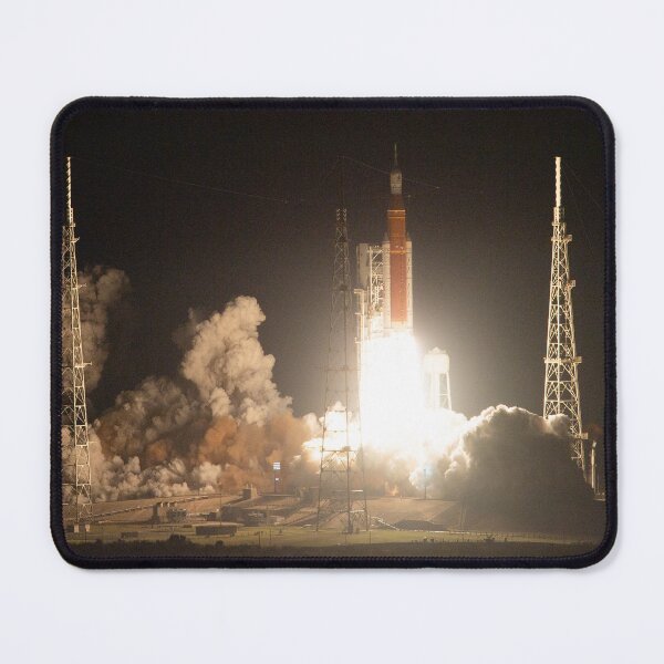 Item preview, Liftoff of Artemis I designed and sold by Star-Citizen.